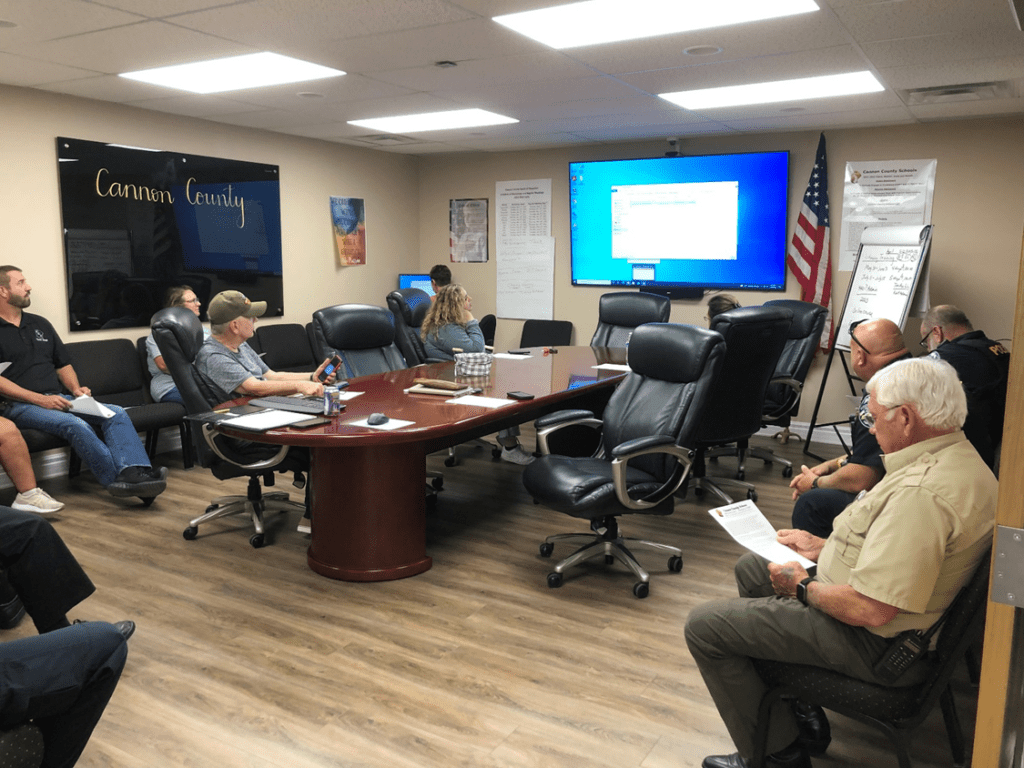 cannon-county-school-personnel-conducts-safety-meeting-wbry-fm-107-1